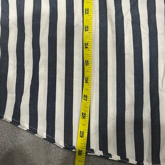 [L]VTG J. Crew Navy and White Striped Button Down Cotton Shirt - Picture 5 of 6